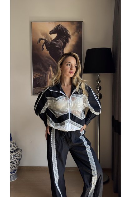 Lace Detailed Tracksuit Set