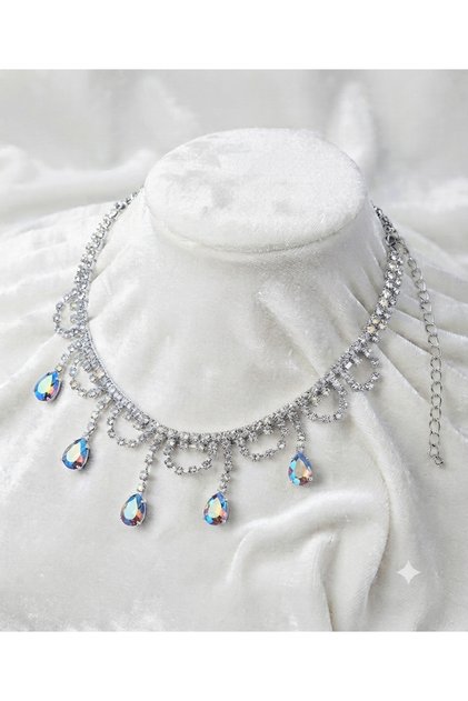 Janjanli Stone Necklace with Stones in the Pendant