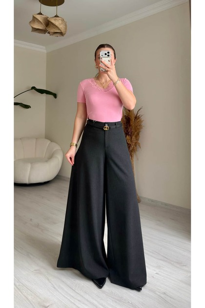 Tok Duruşlu Maxi Paça Etekli Pantolon