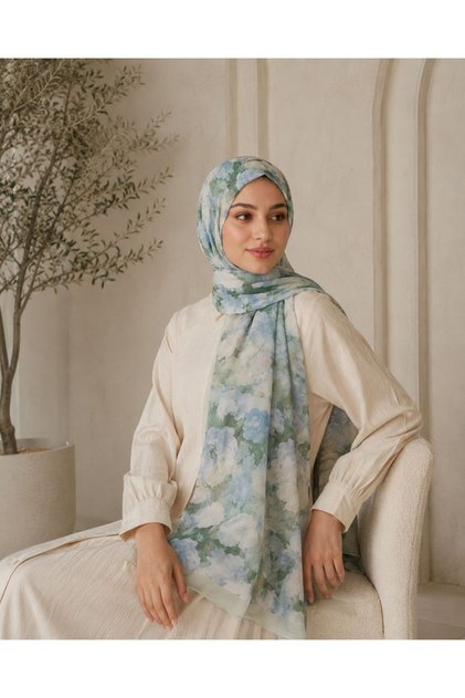 Canvas Botanical Dream Patterned Shawl