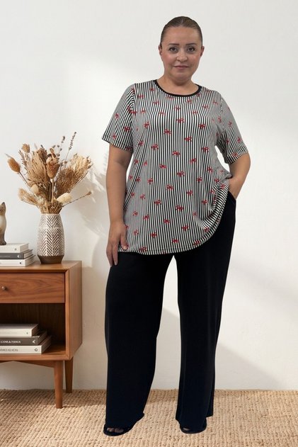 67809 Plus Size Top Patterned Combination Milan-Modal Pajama Set - Red Ribbon Patterned