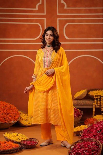 Women's Leheriya Print Suit Set – Mirror Work Embroidered Kurta with Pants & Dupatta – Ramadan & Eid – Mustard – Indian Ethnic Wear