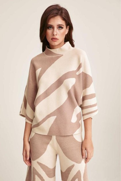 Knitted Blouse with Wavy Patterns Multicolor