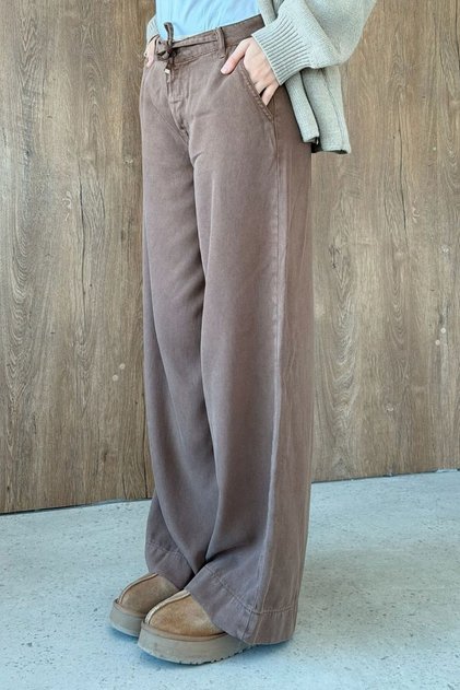 Lucass Slim Jeans Brown