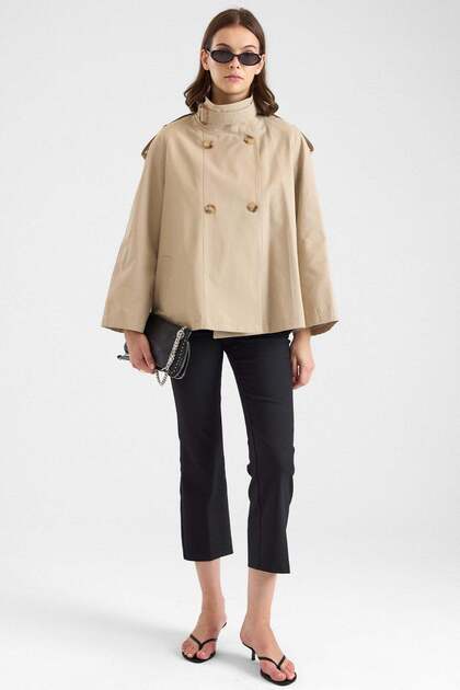 High Collar Wide Sleeve Water Repellent Short Trench Coat Beige 6894