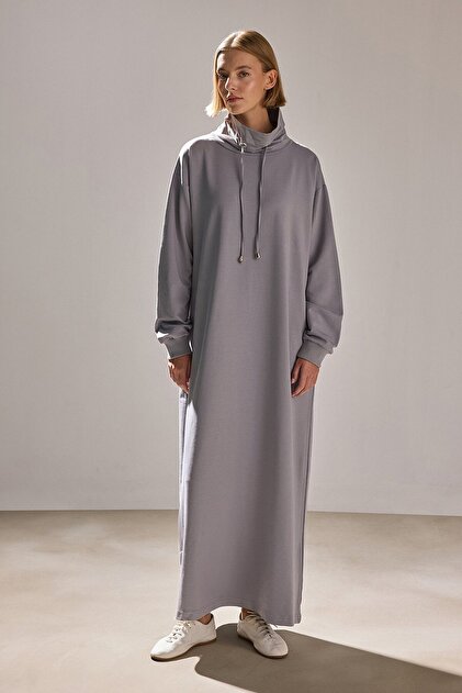 Straight Neckline Knitted Dress