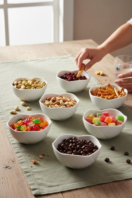 6-Piece Porcelain Bowl Snack Bowl Sauce Bowl Delicate 11*5cm