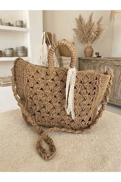 Handwoven Straw Knitted Women's Shoulder Bag – Bohemian Design, Large Beach and Casual Bag