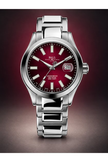 Engineer III Marvelight Chronometer COSC NM9026C-S6CJ-RD Otomatik Erkek Kol Saati