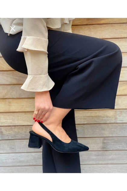 Maria Black Calf Suede 5 cm Heel Sandals