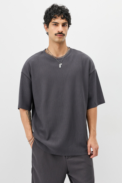Κοντομάνικο μπλουζάκι oversize με κορδόνια