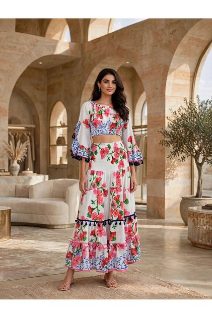Floral Print Crop Top and Tiered Maxi Skirt Two-Piece Set