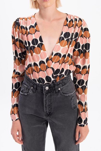 Kruvaze Yaka Bodysuit