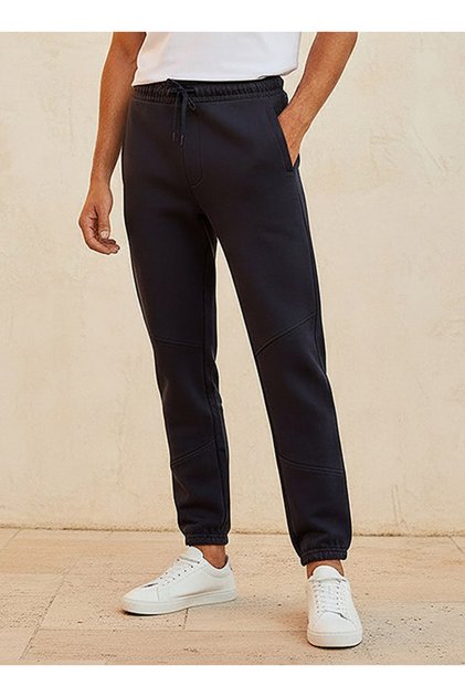 Youth Regular Fit Joggers with Drawstring Closure