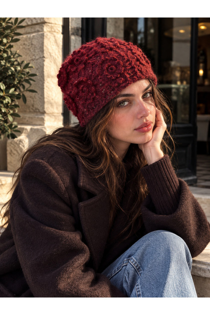 Women's Burgundy Hand Knitted Floral Patterned Beanie Bere1150