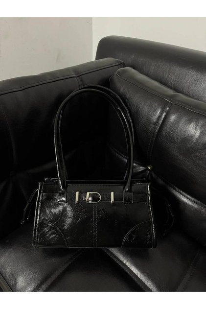 Women's Black Tassel Detailed Shoulder Bag