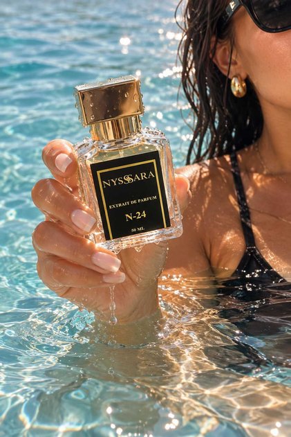 N-24 AFRO – Büyüleyici Amber & Şekerli Odunsu 50 ML KALICI Kadın Parfüm ✨%100 memnuniyet