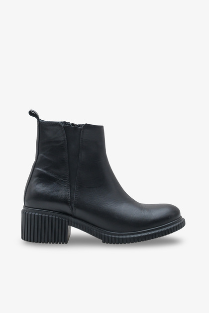 Women's Thick Heeled Zippered Daily Boots Evas Black
