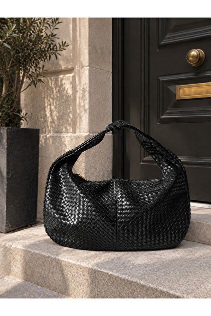 Hely Knitted Pattern Women's Large Size Hand, Arm and Shoulder Bag