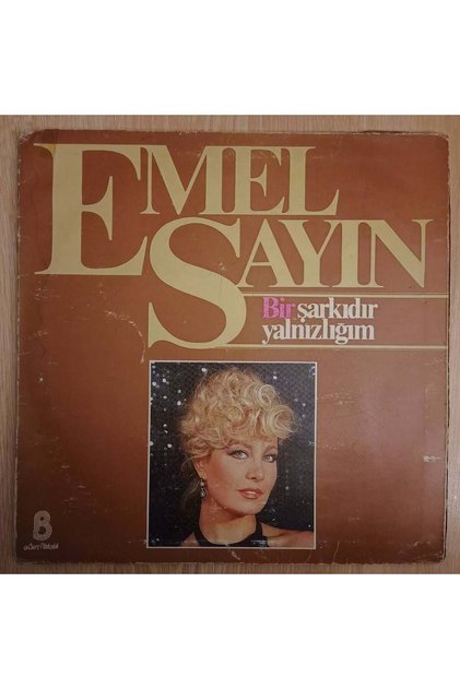 Emel Sayın – Bir Şarkıdır Yalnızlığım