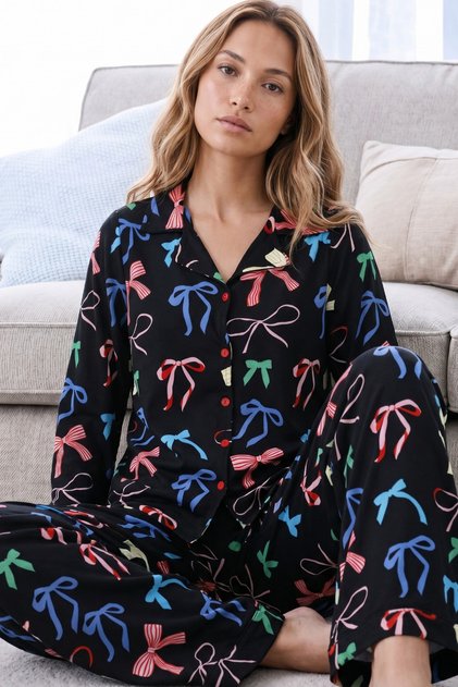 Black Patterned Thermal Fabric Ultra Soft Buttoned Knitted Pajama Set
