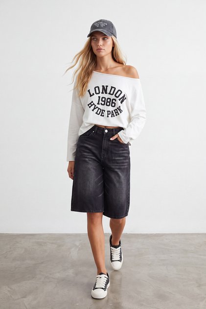 Women's White Boat Neck Printed Modal Sweatshirt Alc-X15728