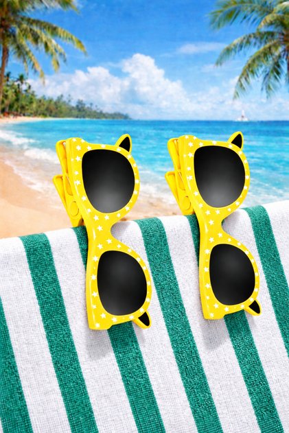 2-Piece Glasses Sunglasses Holder - Glasses Beach Towel Holder - Carpet Holder - Towel Fixer - Table Holder - Glasses Figured Towel Holder (Yellow Star)