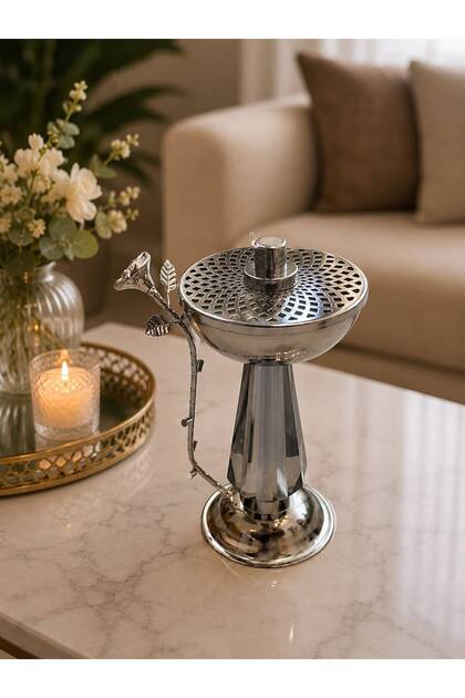 مبخرة فاخرة بتصميم عصري مع قاعدة كريستالية