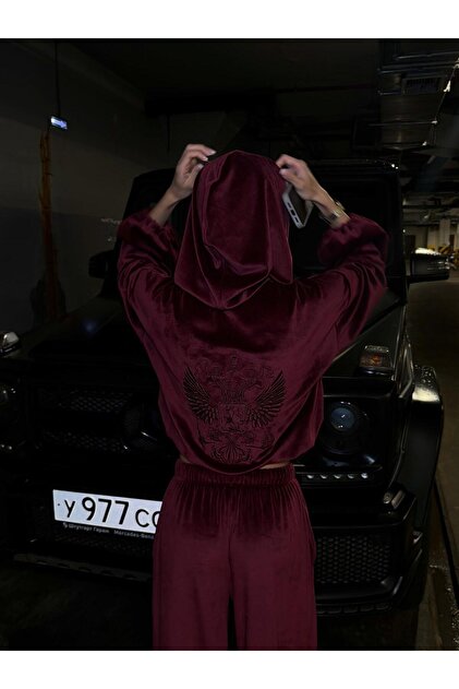 Embroidered Detail Velvet Suit