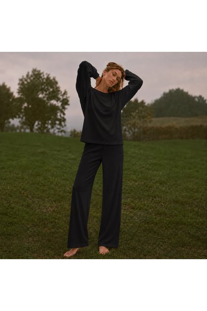 Women's Soft Fabric Comfortable Fit Oversize Cut Casual Long Sleeve Blouse-Wide Leg Pants Two-Piece Set