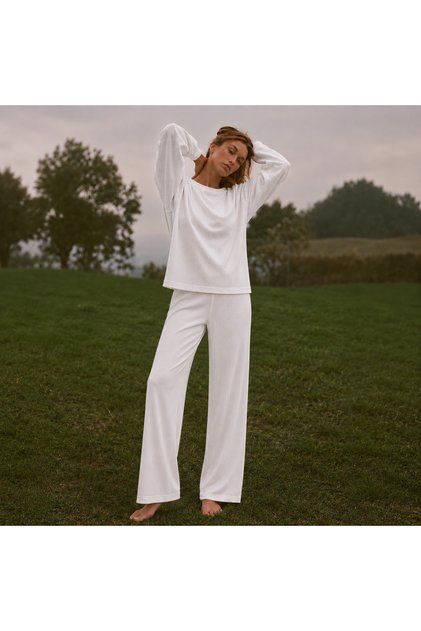 Women's Soft Fabric Comfortable Fit Oversize Cut Casual Long Sleeve Blouse-Wide Leg Pants Two-Piece Set