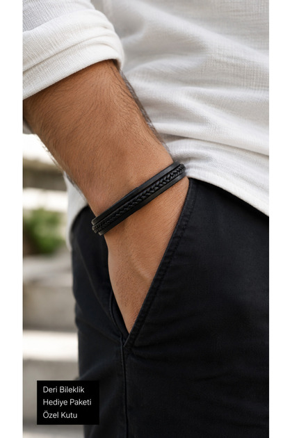 Calvero Darkweave Black Leather Men's Bracelet - Flat Band and Braided Stripe Design