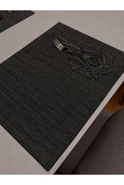 French Lace Detailed Glittering American Placemat 35X45 cm – Stain Resistant 100% Polyester - 6 Pieces