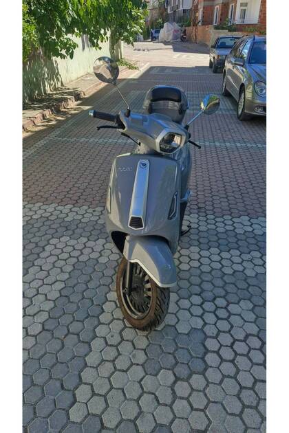 Lucca 125 CC Benzinli Motorbisiklet Çanta hediye