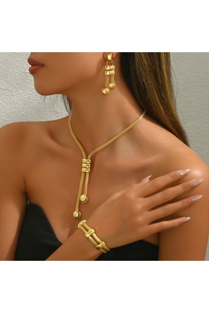 Gold Mesh Jewelry Set with Necklace, Earrings and Bracelet