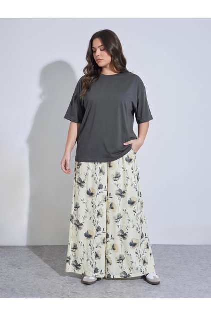 Plus Size Multi-Color Solid Oversized T-Shirt and Floral Wide Leg Pants Pyjama Set