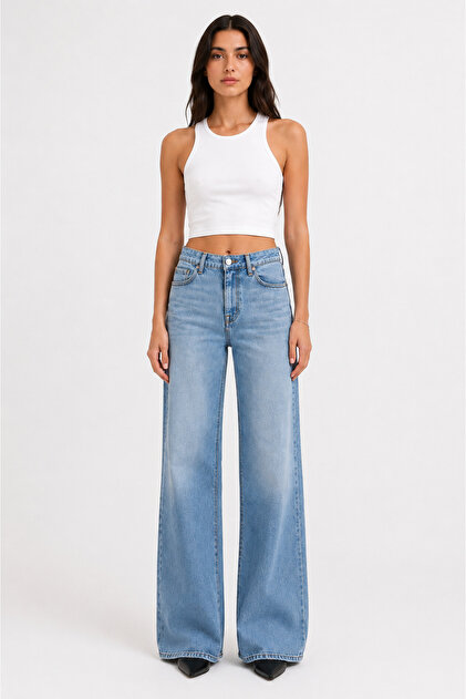 LIVA - KADIN AÇIK MAVİ GENİŞ PAÇA RAHAT KALIP DENIM PANTOLON
