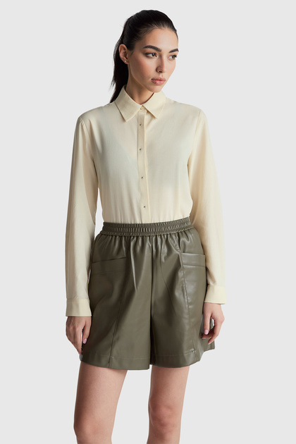 Women's Cream Viscose and Lyocell Blended Buttoned Cuff Shirt