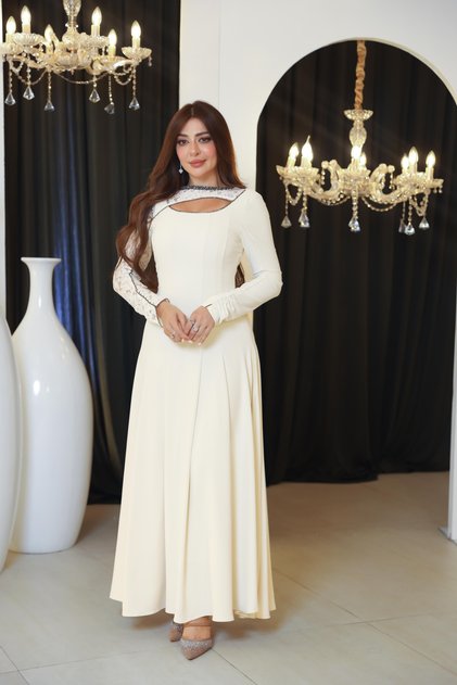 فستان بيج فاتح سهره ناعم