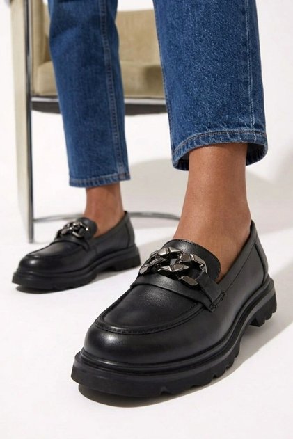 Z555129103 Black Genuine Leather Loafers