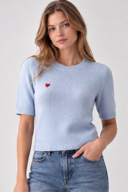 Women's Short Sleeve Heart Detailed Sweater