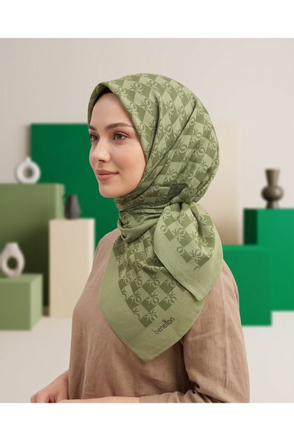 Benetton Monogram Scarf - Elegante Tre - 1028-2803 - Khaki