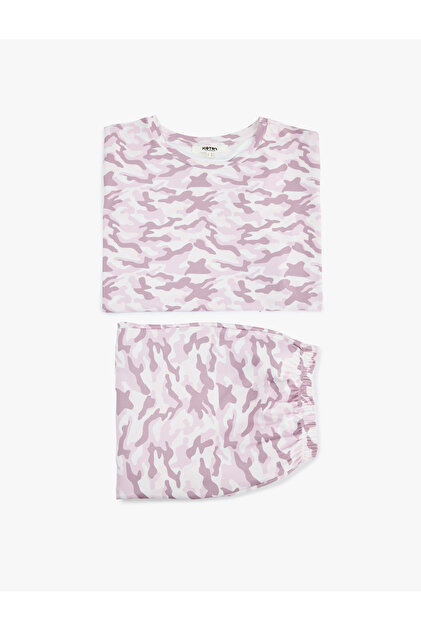 Camouflage Patterned Relaxed Fit Crew Neck Short Sleeve Pajama Set