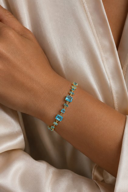 Vip Blue Geometric Stone Detailed Bracelet