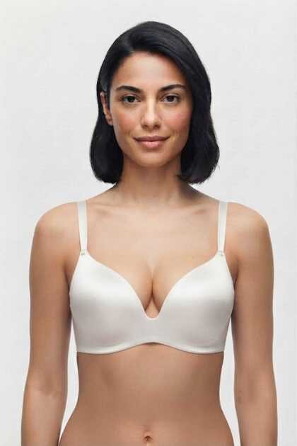 White Women's Premium Laser Cut Seamless Basic Underwire C Cup Bra - Non-Marking Comfortable Underwear