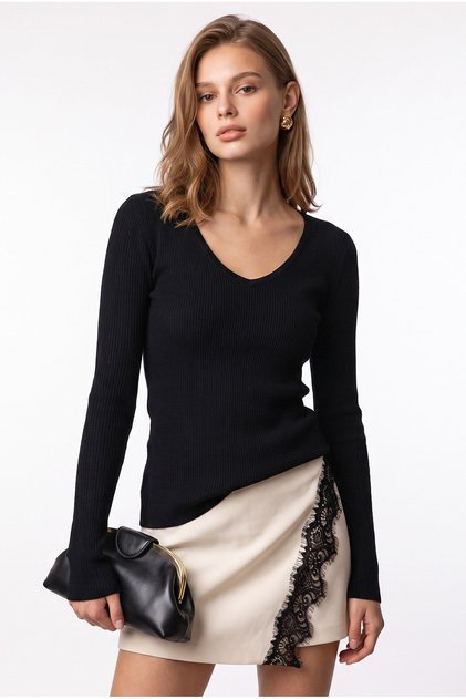 7045 Women's Cashmere Blend Soft Textured U-Neck Knitwear Sweater Black