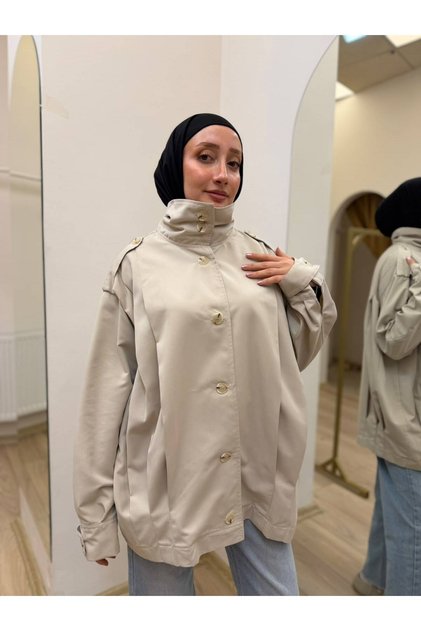 Γυναικείο μπουφάν με όρθιο γιακά, oversized, με κουμπιά