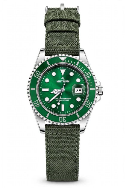 MTR-232020 Green Canvas Diver Erkek Kol Saati - Yeşil Kadran Haki Yeşil Dokuma Kanvas Kordon 41mm Tarihli