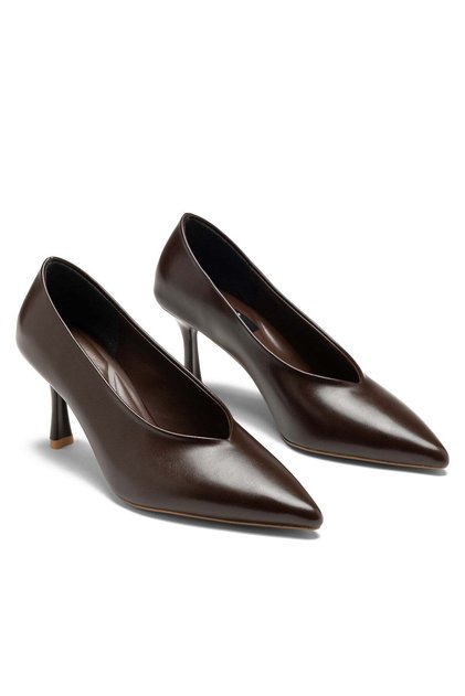 Women's Brown Colored Thick Heeled Pointed Toe Flat Stiletto Casual Shoes