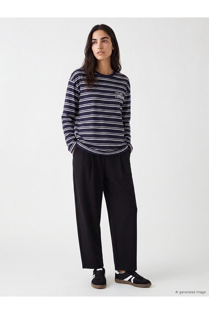 I Soft Touch Women's Pleated Sweatpants from Freezen Store